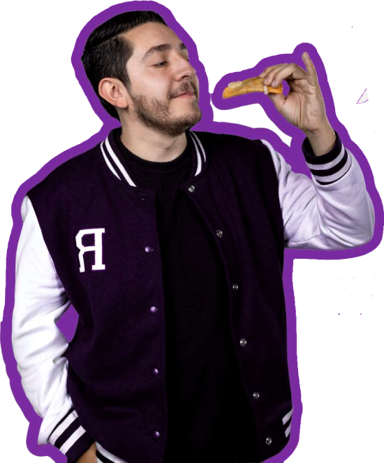 Eloy Rojas con contorno morado